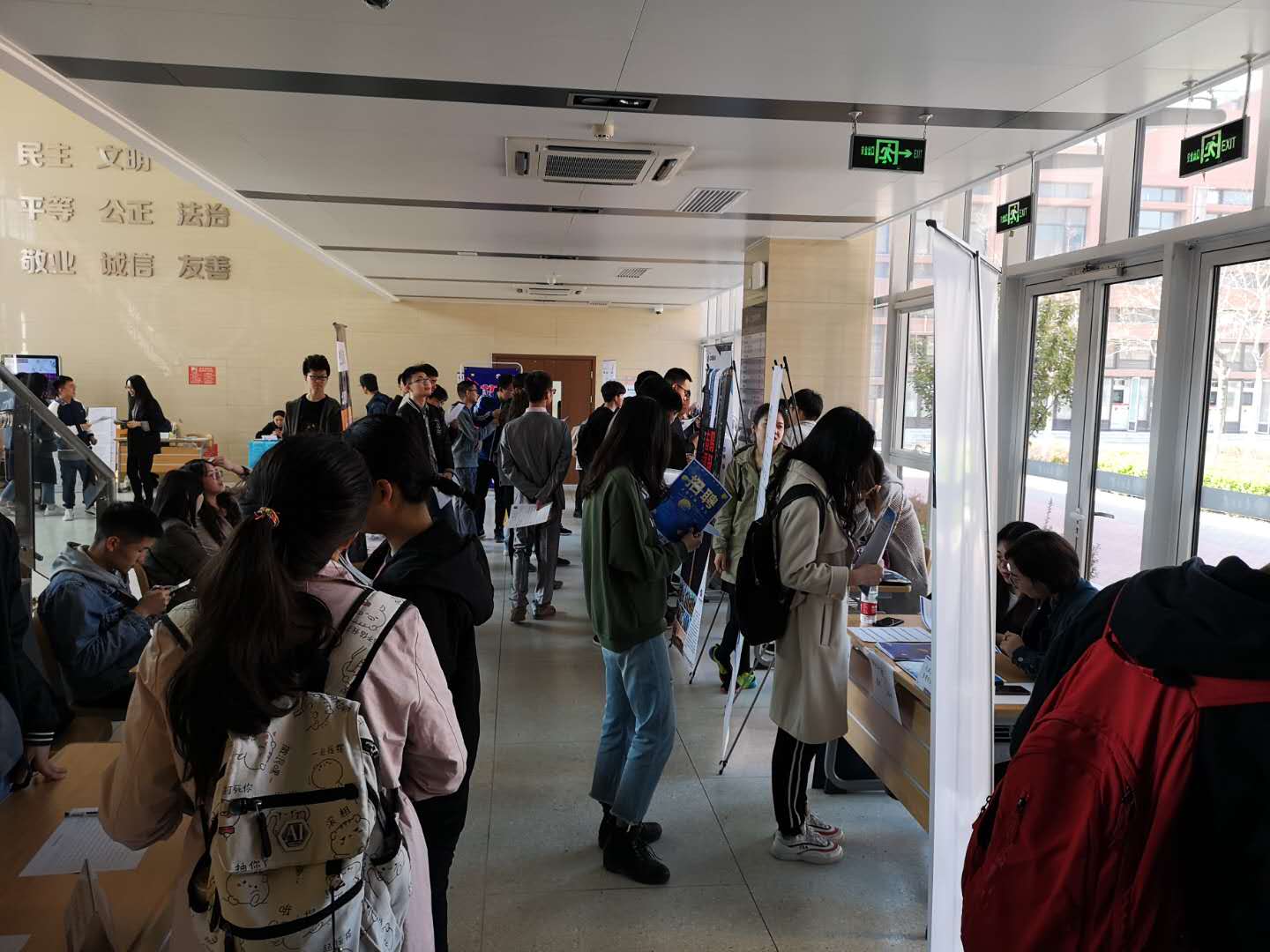 1555660962549090972.jpg 2-1.jpg