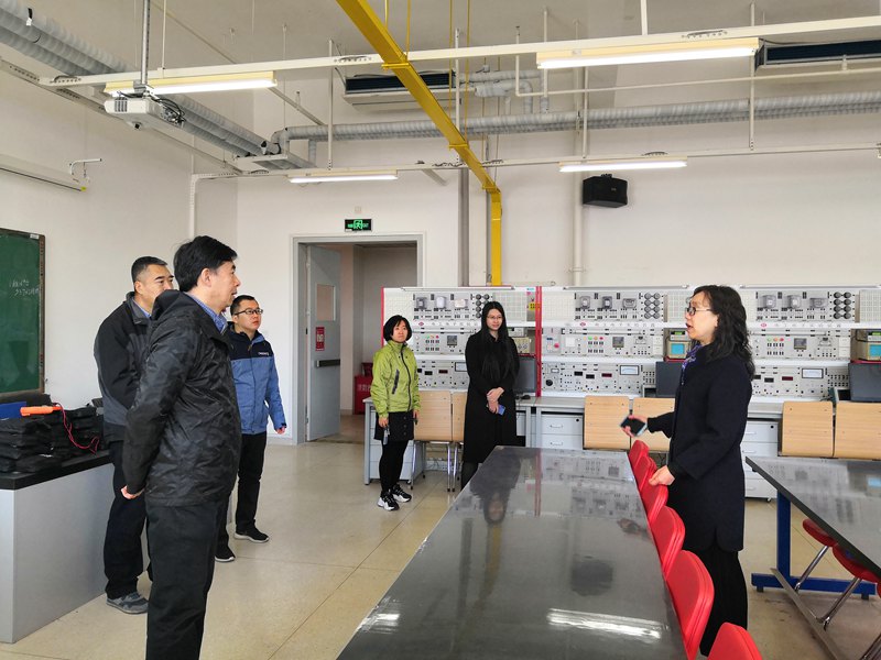 1552621657544057440.jpg 综合实验楼.jpg